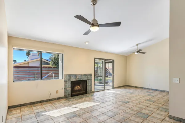 $599,000 | 1351 East Luna Way, Palm Springs, CA 92262
