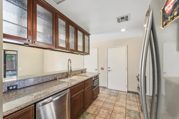 $599,000 | 1351 East Luna Way, Palm Springs, CA 92262