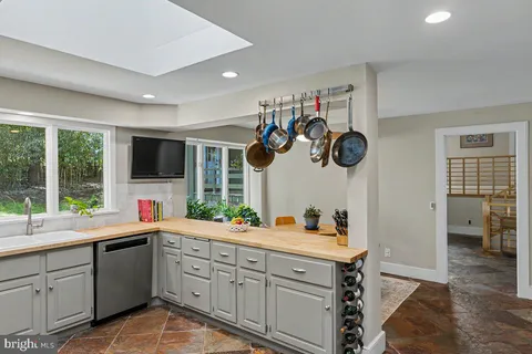 $1,250,000 | 13 High Road, New Hope, PA 18938