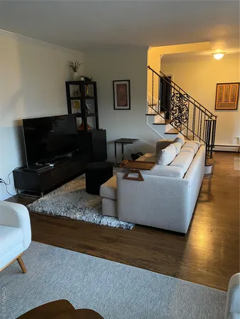 $7,500 | 4 Knollwood Road, Eastchester, NY 10709