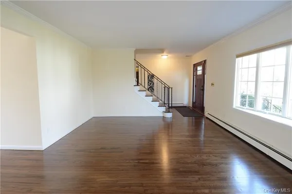 $7,500 | 4 Knollwood Road, Eastchester, NY 10709