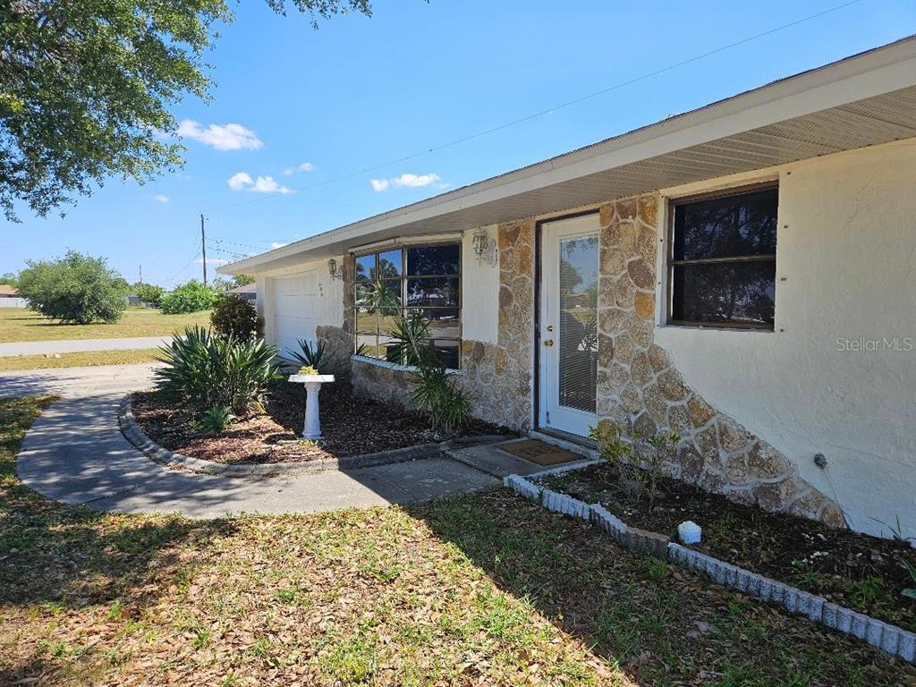 355 Spring Lake Boulevard Northwest Port Charlotte, FL 33952 - Photo 20 of 43