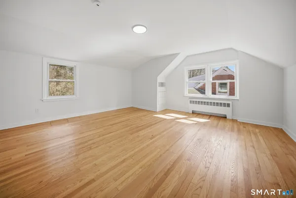 $599,900 | 35 Dyer Avenue, Canton, CT 06019