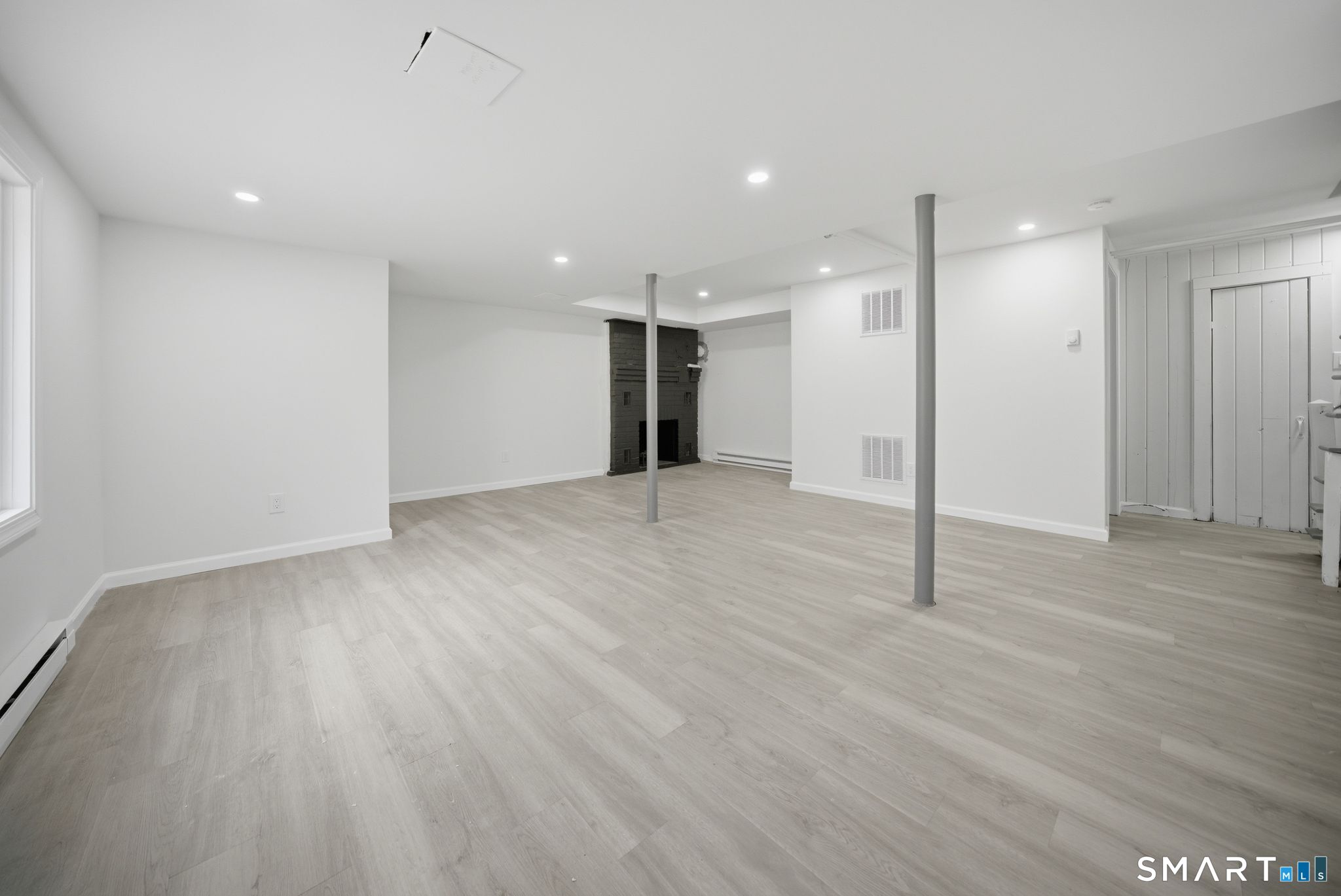 35 Dyer Avenue Canton, CT 06019 - Photo 27 of 36