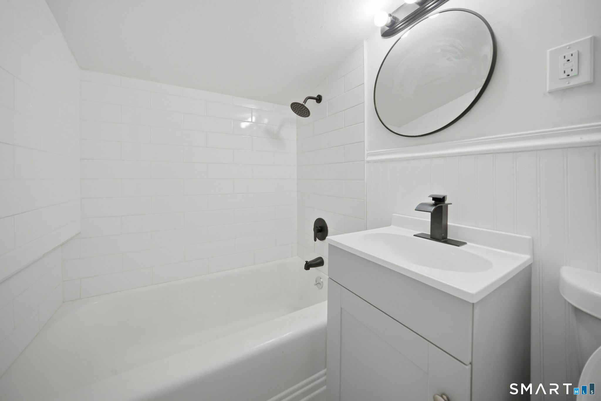 35 Dyer Avenue Canton, CT 06019 - Photo 34 of 36