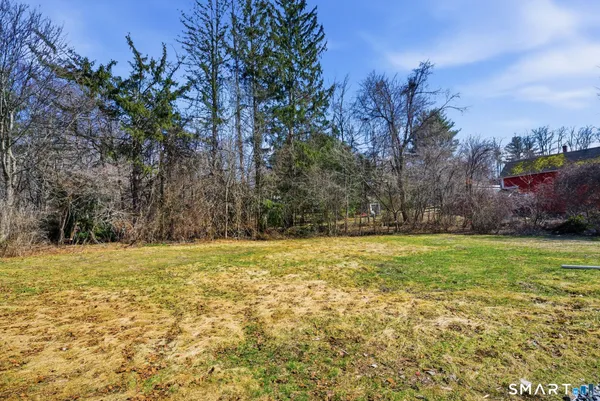 $599,900 | 35 Dyer Avenue, Canton, CT 06019