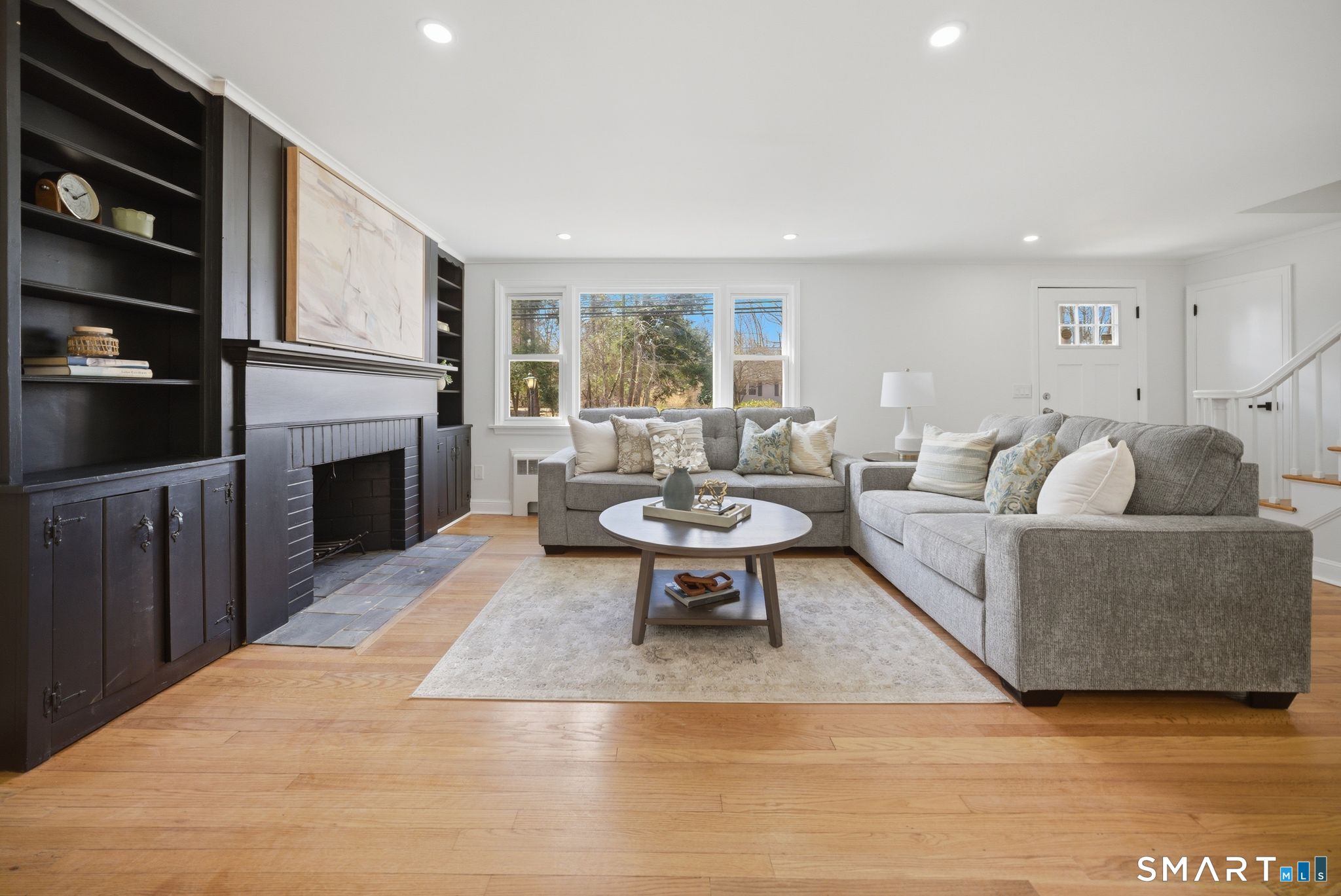 35 Dyer Avenue Canton, CT 06019 - Photo 8 of 36