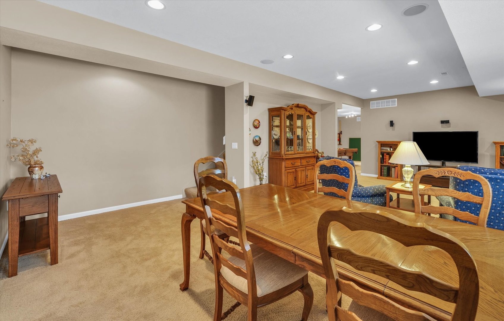3204 Ridge Park Road Urbana, IL 61802 - Photo 39 of 56 a view of a dining room with furniture