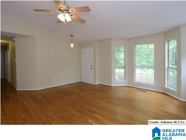 1464 Berry Road Birmingham, AL 35226 - Photo 6 of 32