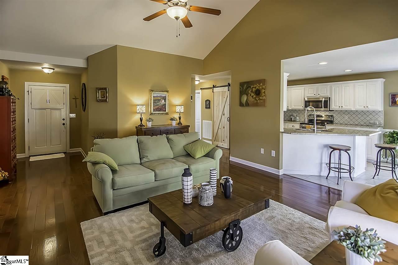 120 Harvest Ridge Drive Inman, SC 29349 - Photo 4 of 35