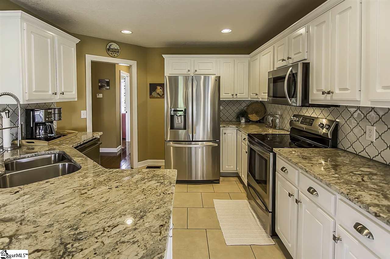 120 Harvest Ridge Drive Inman, SC 29349 - Photo 10 of 35