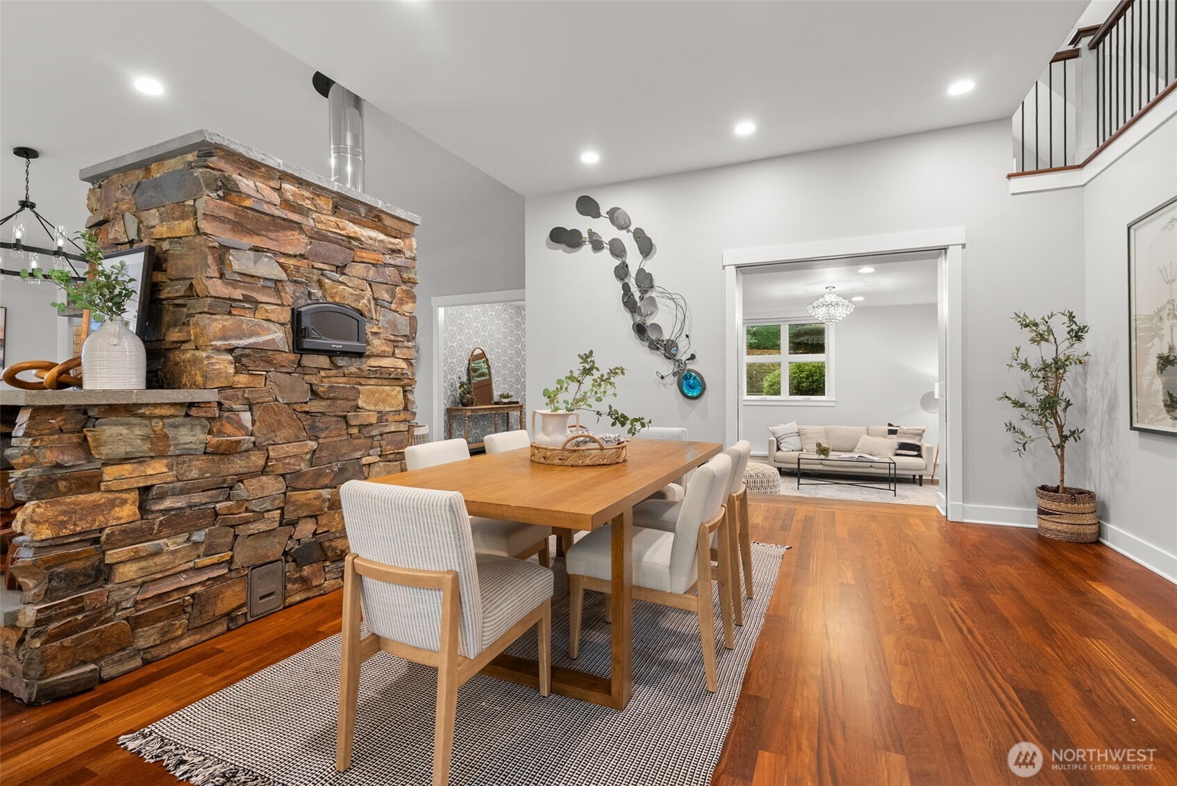 8803 Northeast Koura Road Bainbridge Island, WA 98110 - Photo 11 of 38