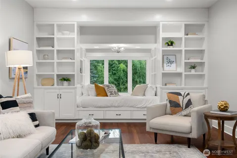 $2,150,000 | 8803 Northeast Koura Road, Bainbridge Island, WA 98110