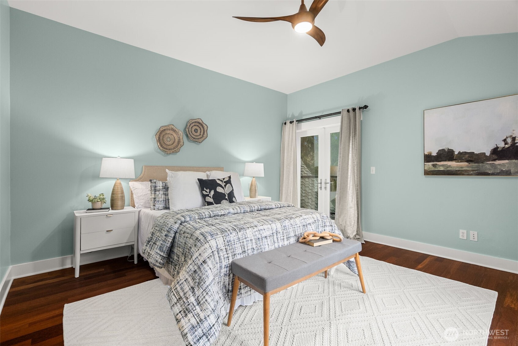 8803 Northeast Koura Road Bainbridge Island, WA 98110 - Photo 22 of 38