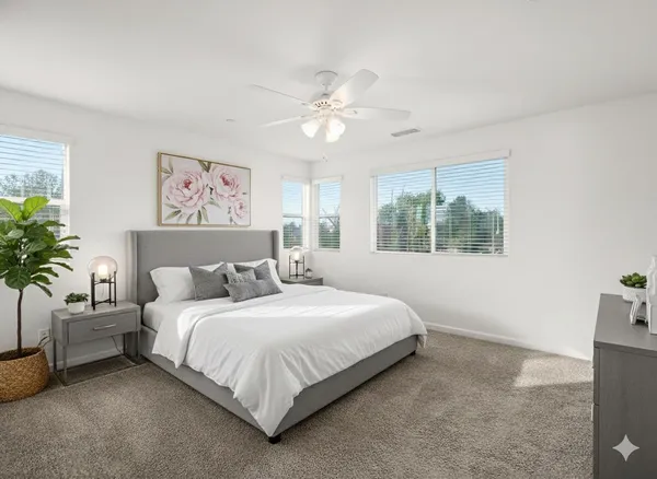 $405,000 | 1913 Oak Lane, Clovis, CA 93611