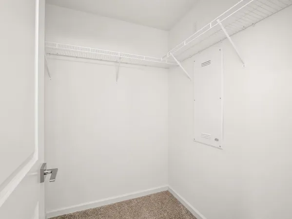 $405,000 | 1913 Oak Lane, Clovis, CA 93611