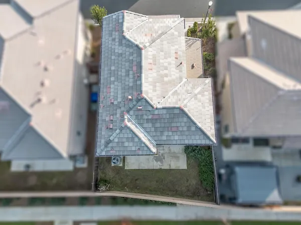 $405,000 | 1913 Oak Lane, Clovis, CA 93611