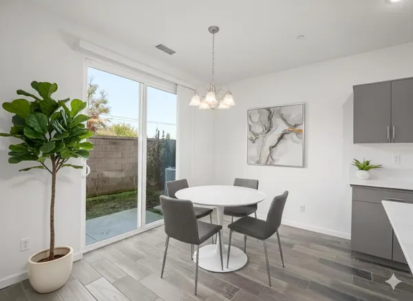 $405,000 | 1913 Oak Lane, Clovis, CA 93611