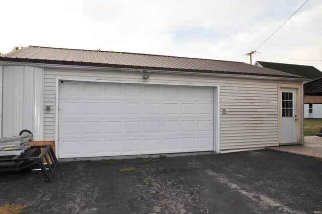 $164,900 | 5928 Miller Street, Uniondale, IN 46791