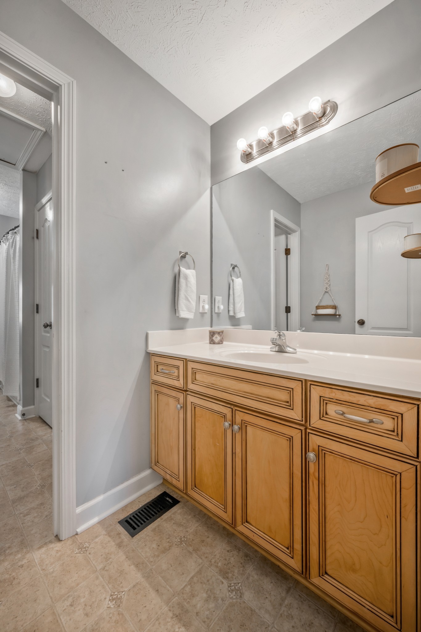 1026 South Ridge Trail Clarksville, TN 37043 - Photo 33 of 46 Gallery Image 33