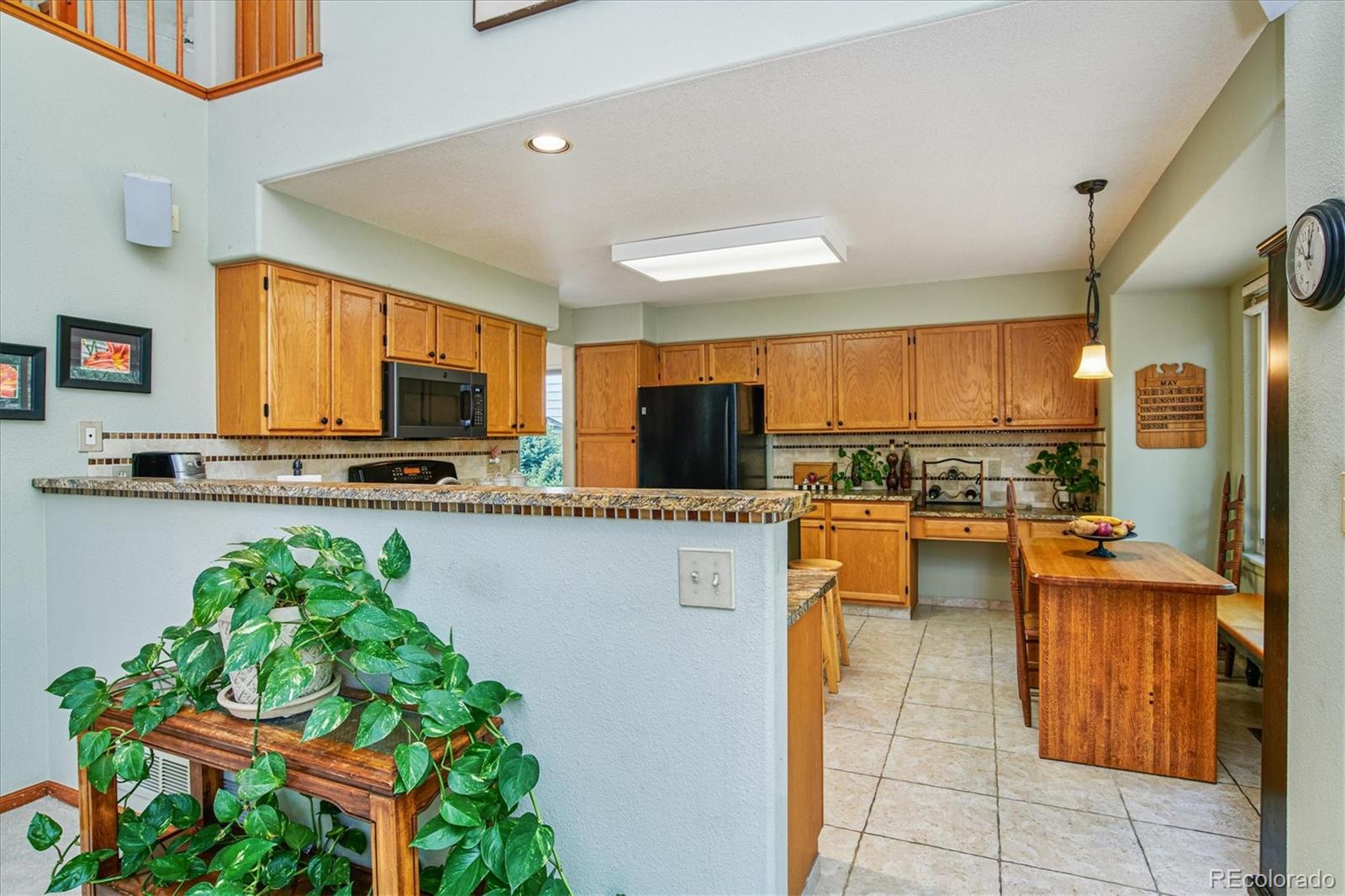 10039 Silver Maple Road Highlands Ranch, CO 80129 - Photo 11 of 32 Gallery Image 11