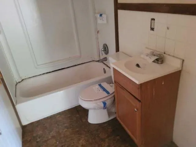 $37,100 | 3336 East Cessna Street, Unit 2, Wichita, KS 67210