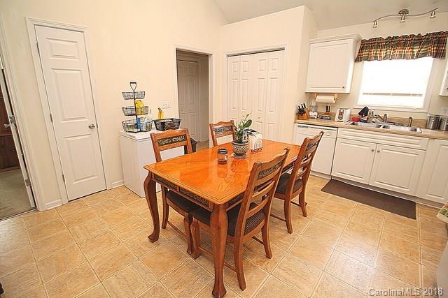 713 Kendall Green Road Fort Mill, SC 29715 - Photo 5 of 10 Gallery Image 5