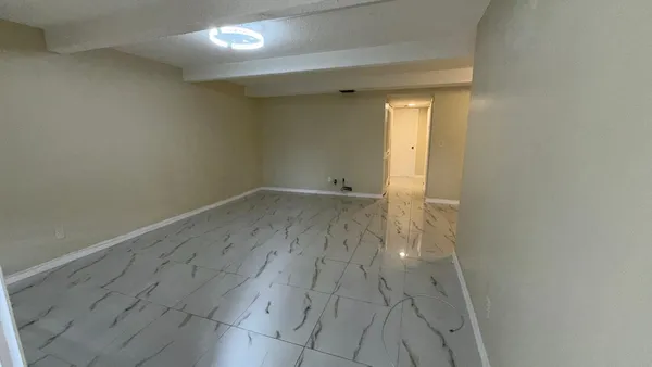 $2,100 | 1225 South Flagler Avenue, Unit 313, Pompano Beach, FL 33060