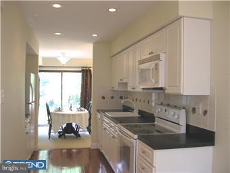 605 Hanover Court Chesterbrook, PA 19087 - Photo 2 of 10 Gallery Image 2