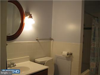 605 Hanover Court Chesterbrook, PA 19087 - Photo 7 of 10 Gallery Image 7