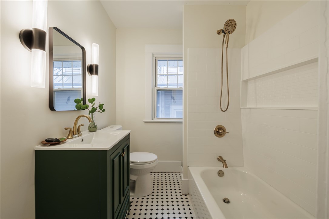 1085 Harvard Street Rochester, NY 14610 - Photo 25 of 31