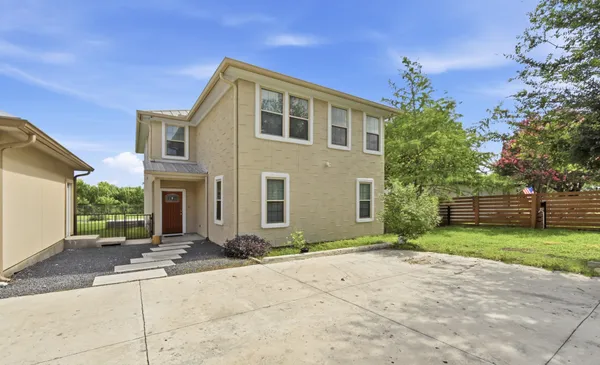 $2,400 | 330 Howard Lane, Buda, TX 78610