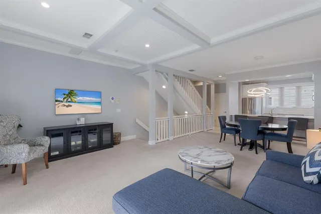 $628,000 | 847 Evergreen Way, Longboat Key, FL 34228