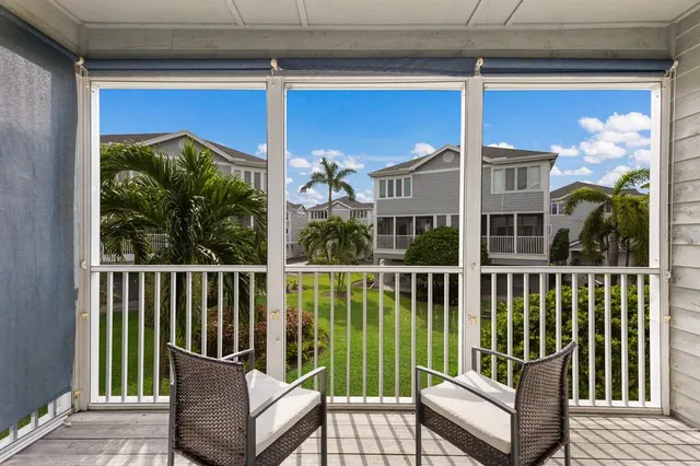$628,000 | 847 Evergreen Way, Longboat Key, FL 34228