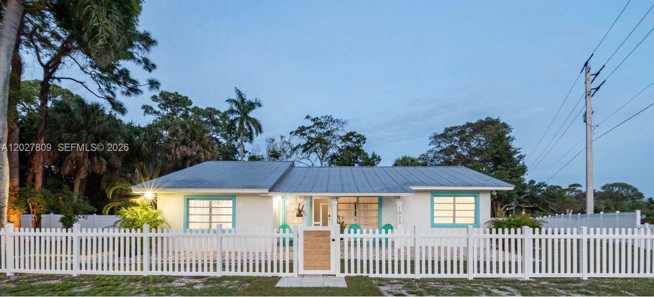 1023 Southeast 7th Street Stuart, FL 34996 - Photo 4 of 80