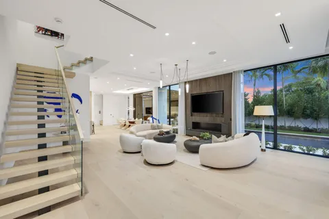 $5,150,000 | 340 Grove Place, Delray Beach, FL 33444