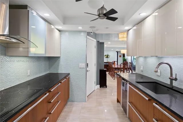 $1,045,000 | 1880 South Ocean Drive, Unit TS106, Hallandale Beach, FL 33009