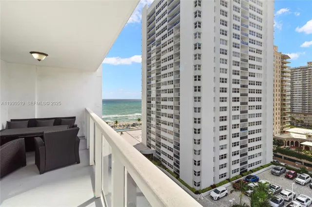 $1,045,000 | 1880 South Ocean Drive, Unit TS106, Hallandale Beach, FL 33009