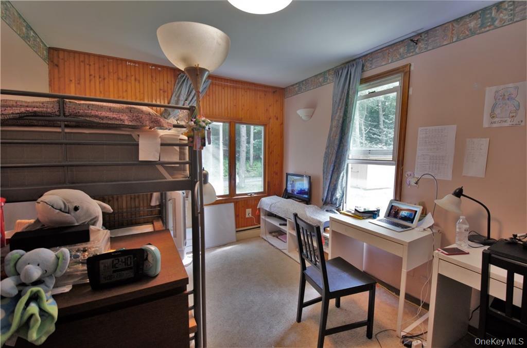 16 Woodland Road Middletown, NY 10940 - Photo 5 of 13 Bedroom