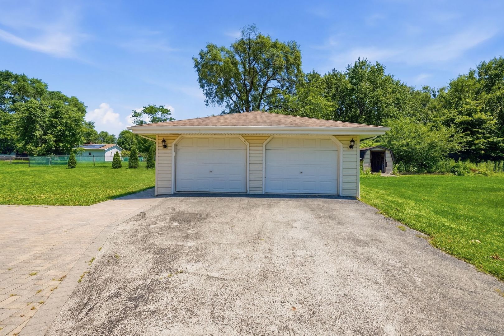 2420 Von Esch Road Joliet, IL 60431 - Photo 25 of 33