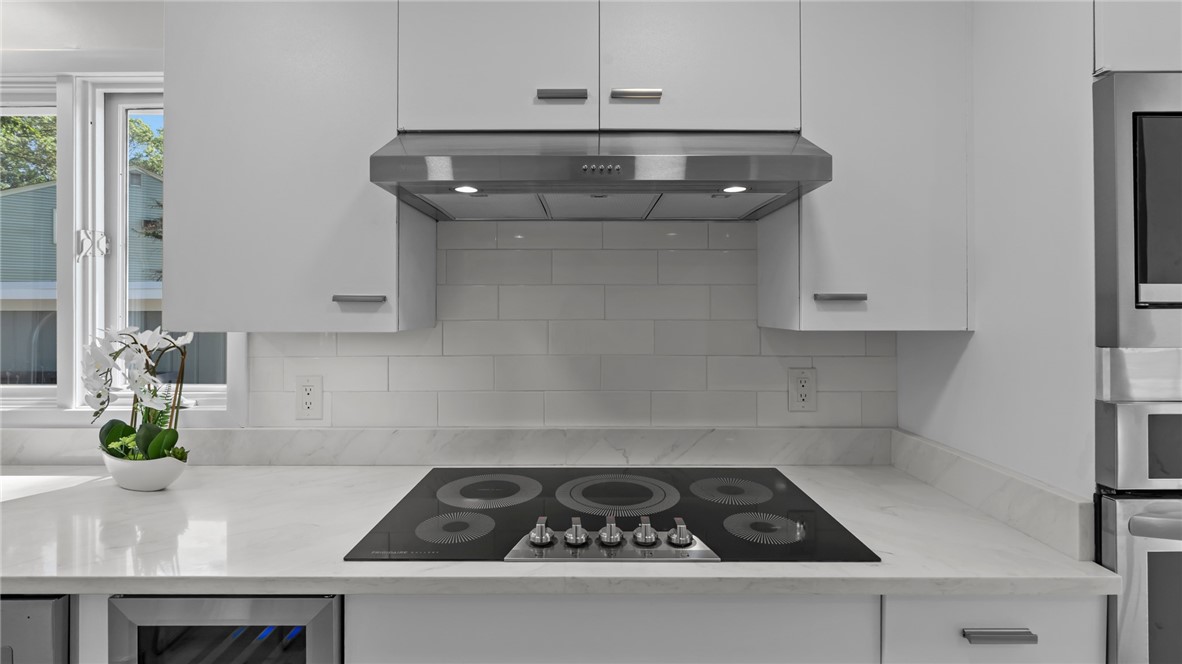 12 Kenmore Way Lincoln, RI 02865 - Photo 6 of 28