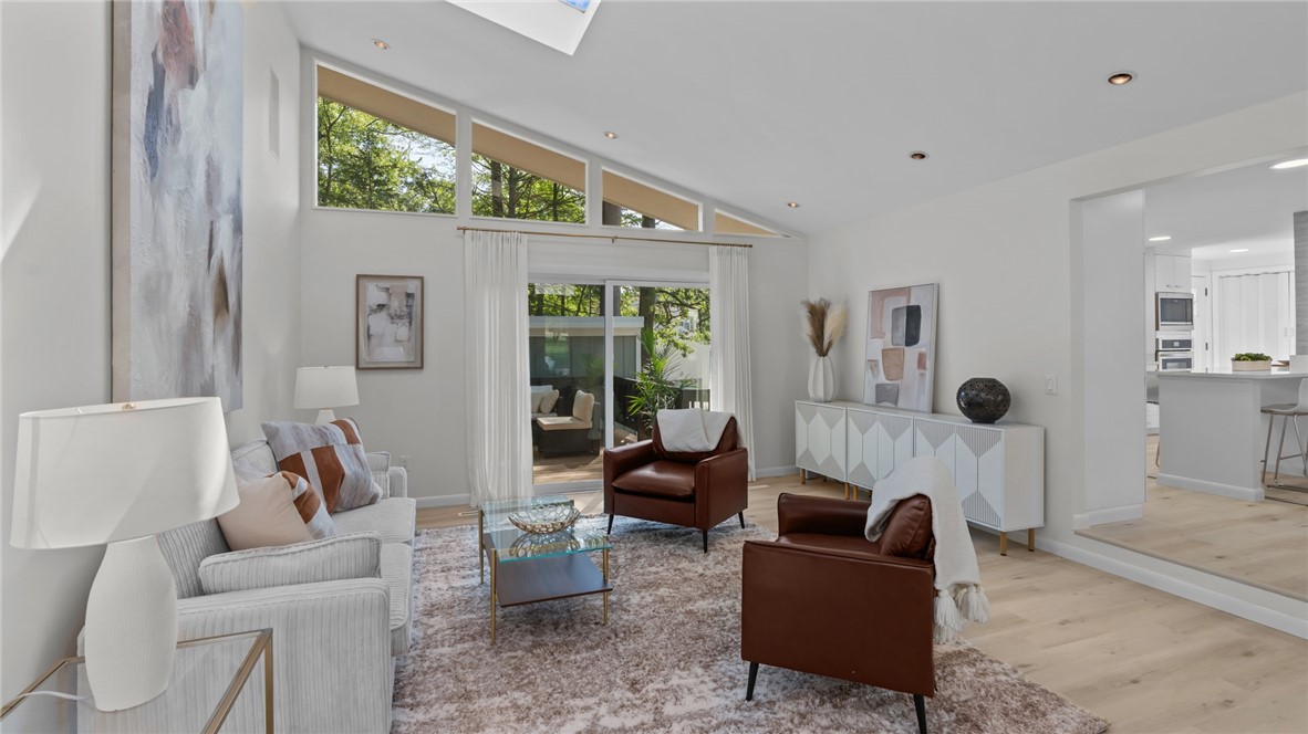 12 Kenmore Way Lincoln, RI 02865 - Photo 9 of 28