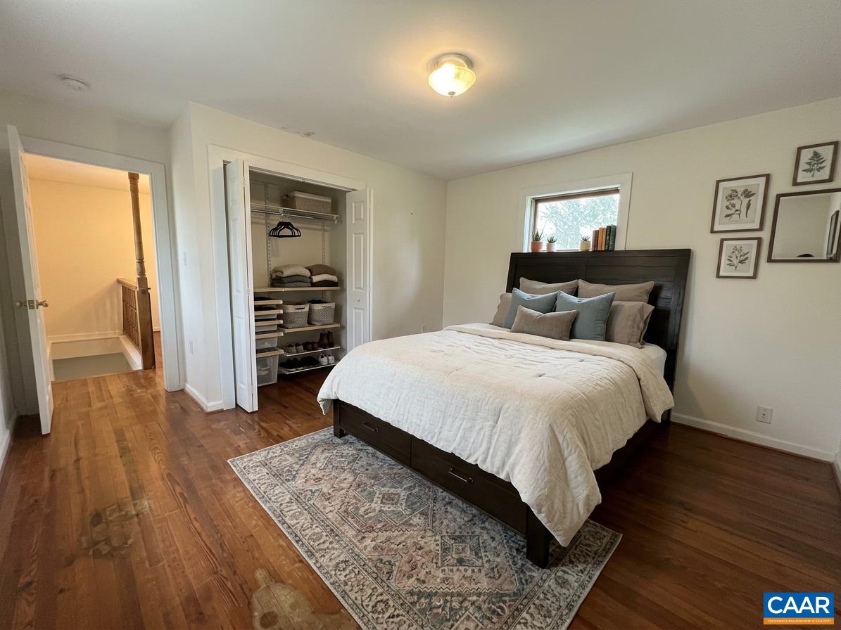 871 New Hope Road Staunton, VA 24401 - Photo 20 of 29 Main Bedroom Pic2