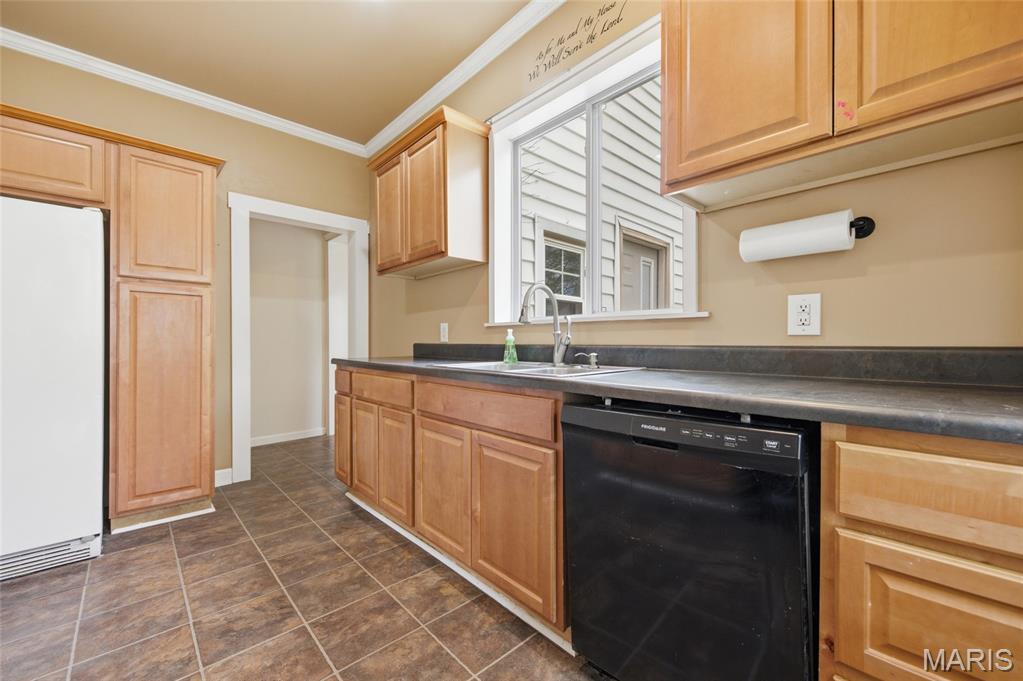 8 Maple Drive Belleville, IL 62220 - Photo 10 of 46