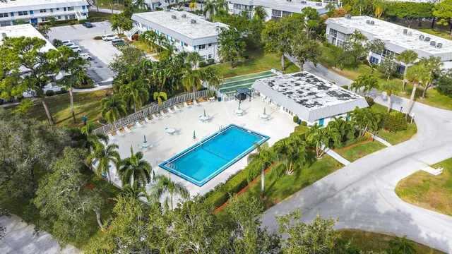 $115,000 | 2929 Southeast Ocean Boulevard, Unit 1032, Stuart, FL 34996