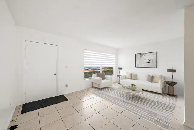 $115,000 | 2929 Southeast Ocean Boulevard, Unit 1032, Stuart, FL 34996