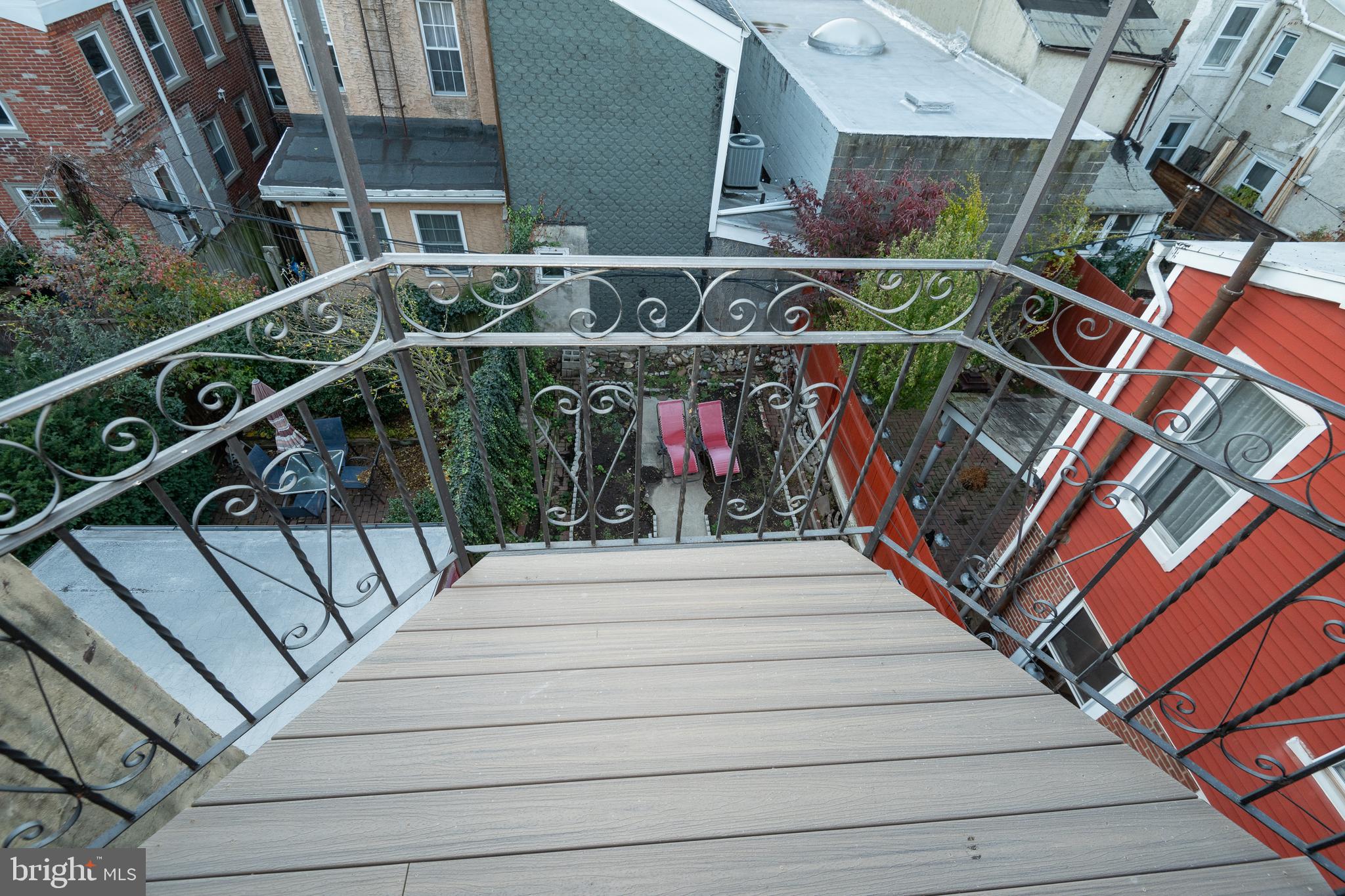 932 North 5th Street Philadelphia, PA 19123 - Photo 16 of 28 Balcony