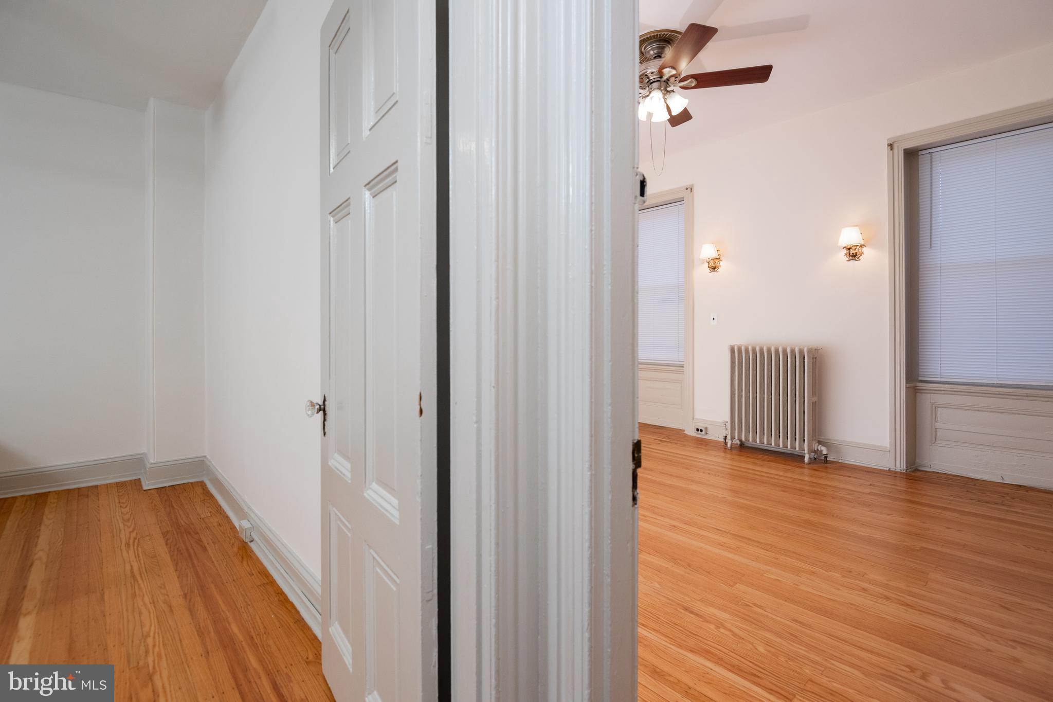 932 North 5th Street Philadelphia, PA 19123 - Photo 17 of 28 Hall