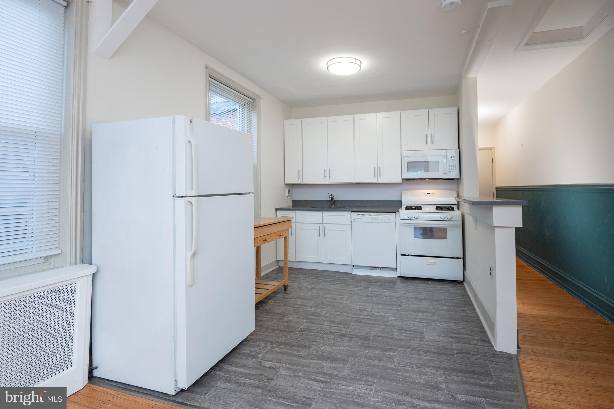 932 North 5th Street Philadelphia, PA 19123 - Photo 6 of 28 Kitchen