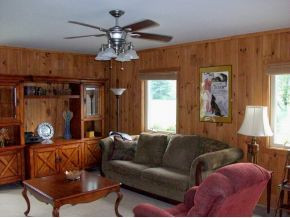 103 Intermont Lane Bristol, TN 37620 - Photo 3 of 24 Photo 3